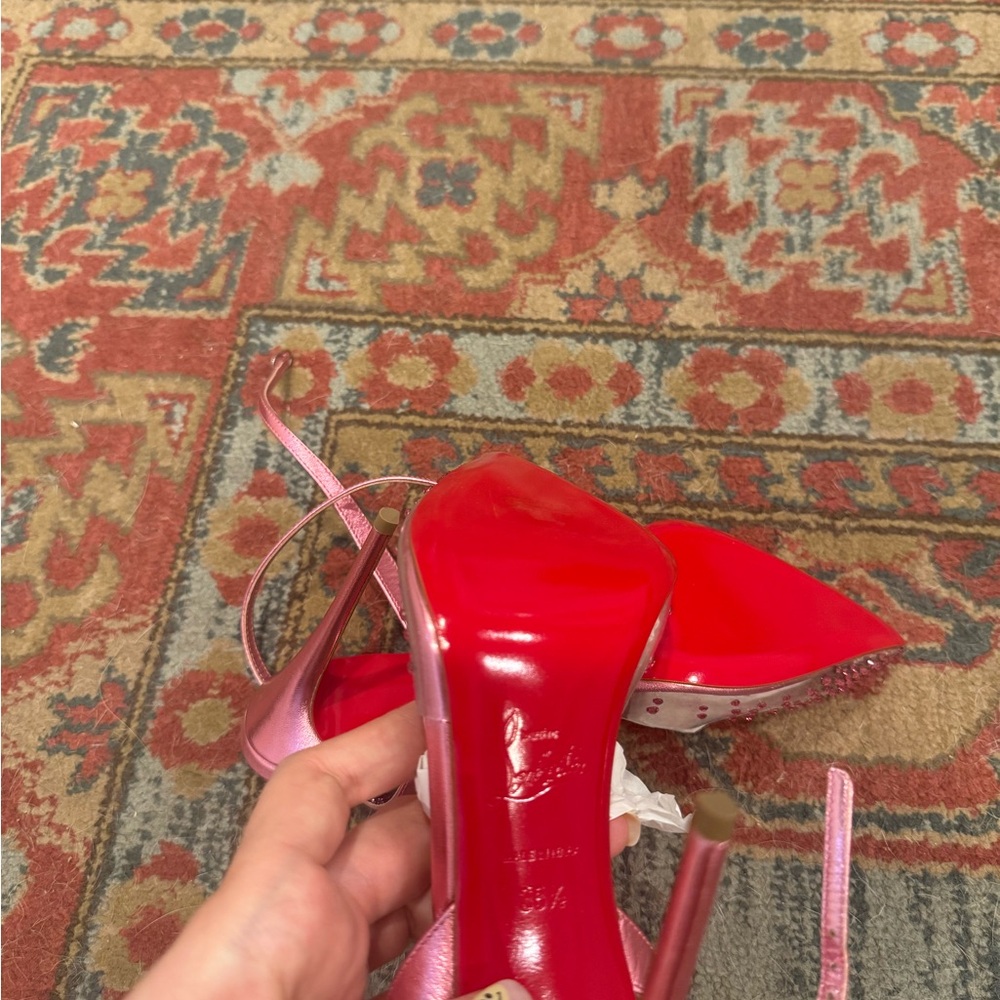 NWT (no box) authentic Christian louboutin pumps - Picture 6 of 8
